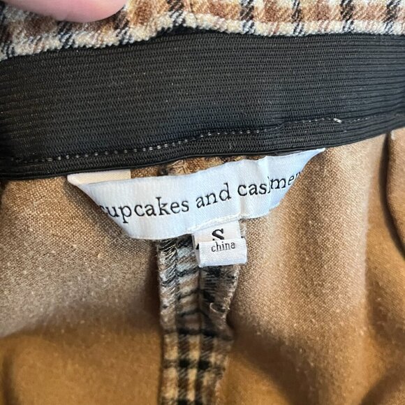 Cupcakes and Cashmere 'Camille' pull-on pants plaid elastic waist small tan navy - Picture 8 of 11